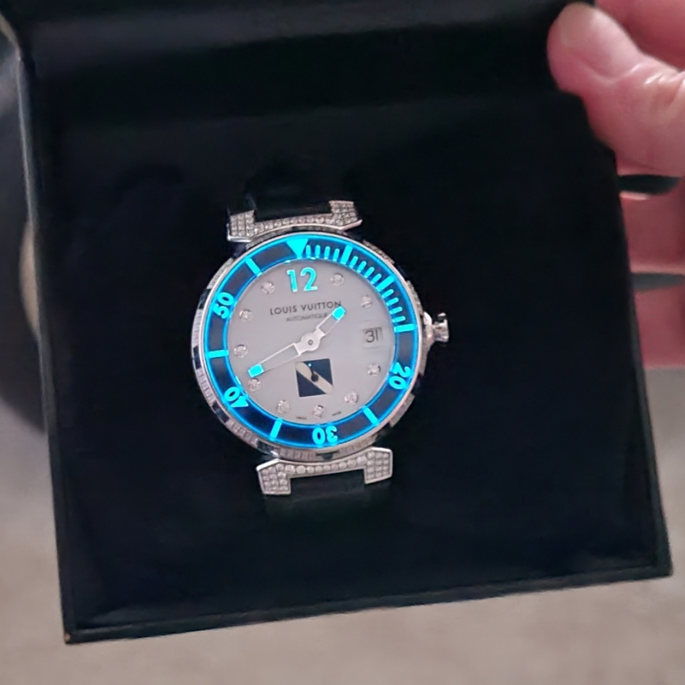LOUIS VUITTON TAMBOUR DIVING AUTOMATIC DIAMOND BEZEL UNISEX WATCH - Picture 15 of 15